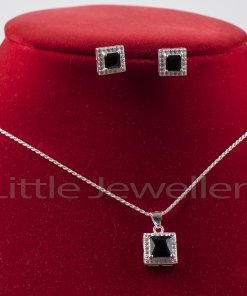 Black Shimmering Square shaped Necklace Set