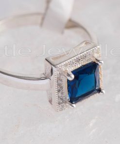 A stunning blue sterling silver ring