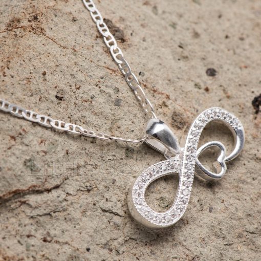 A beautiful & lovely infinity heart pendent necklace that is a symbol of eternal love.