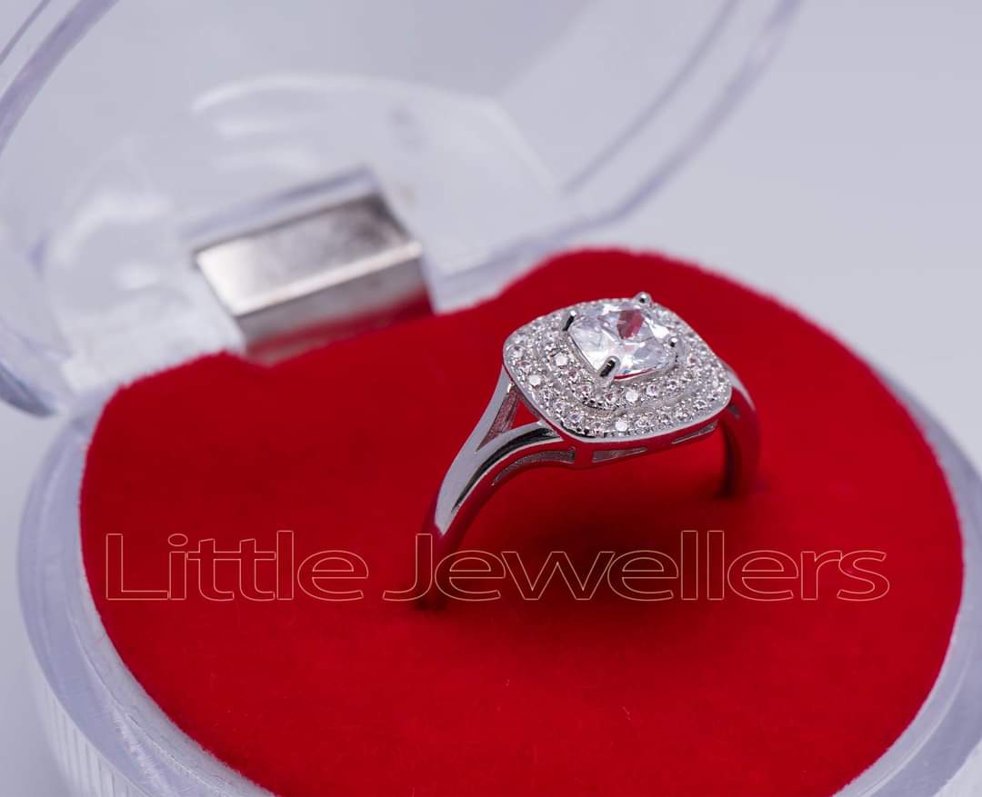 square shaped engagement ring