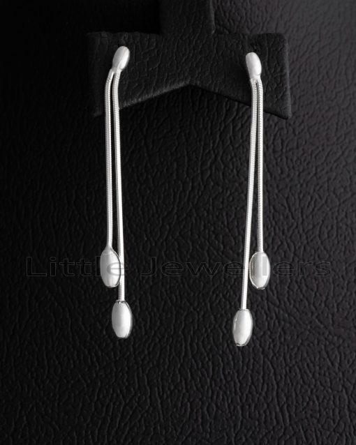 These exquisite sterling silver linear drop earrings, are the perfect combination of sophistication and beauty.
