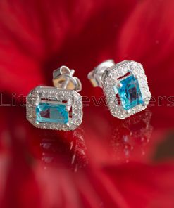 These beautiful aquamarine stud earrings will bring a touch of elegance to your jewelry collection.