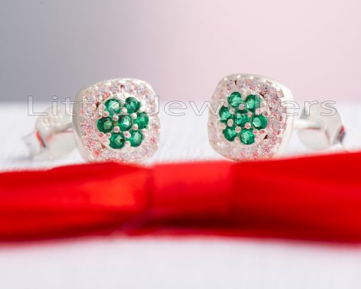 Wearing these sterling silver earrings will make you look stunning! For a stylish finish, these trendy earrings feature green & clear zirconia stones.