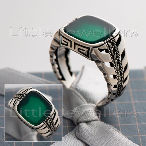 Treat the special man in your life to a fashionable green stone mens ring; it'll be a stylish addition to his wardrobe, and he'll treasure it forever.