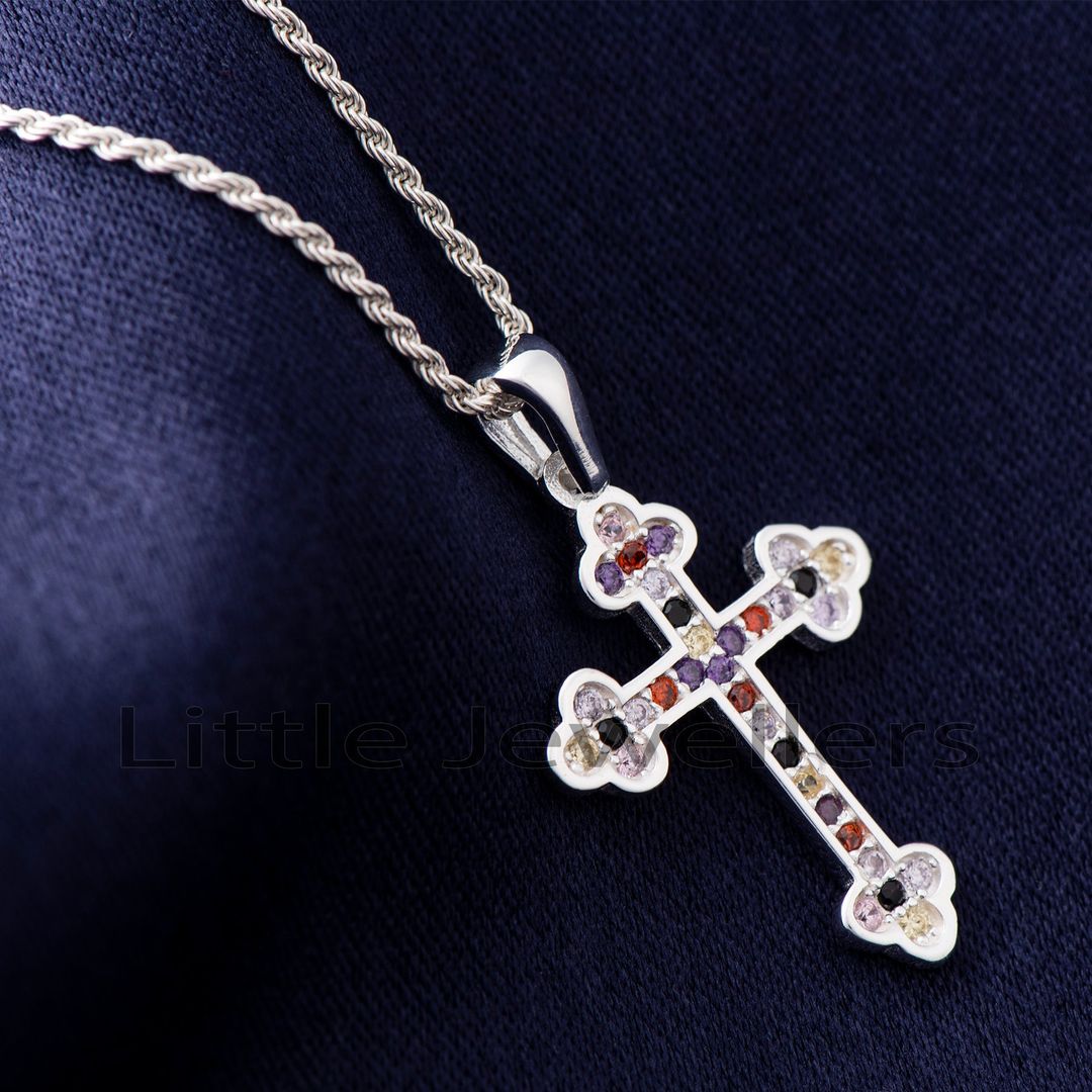 cross shaped pendants