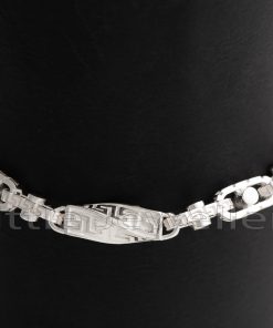 This stylish, durable silver men's bracelet is the perfect accessory for the modern man. Crafted with meticulous attention to detail, it is the perfect blend of artistic beauty and masculine elegance.