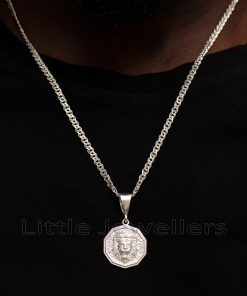 Shop unique sterling silver lion jewelry for him in Nairobi. The perfect gift for any Leo man in your life: a meaningful lion pendant and chain to represent their confidence and charm.