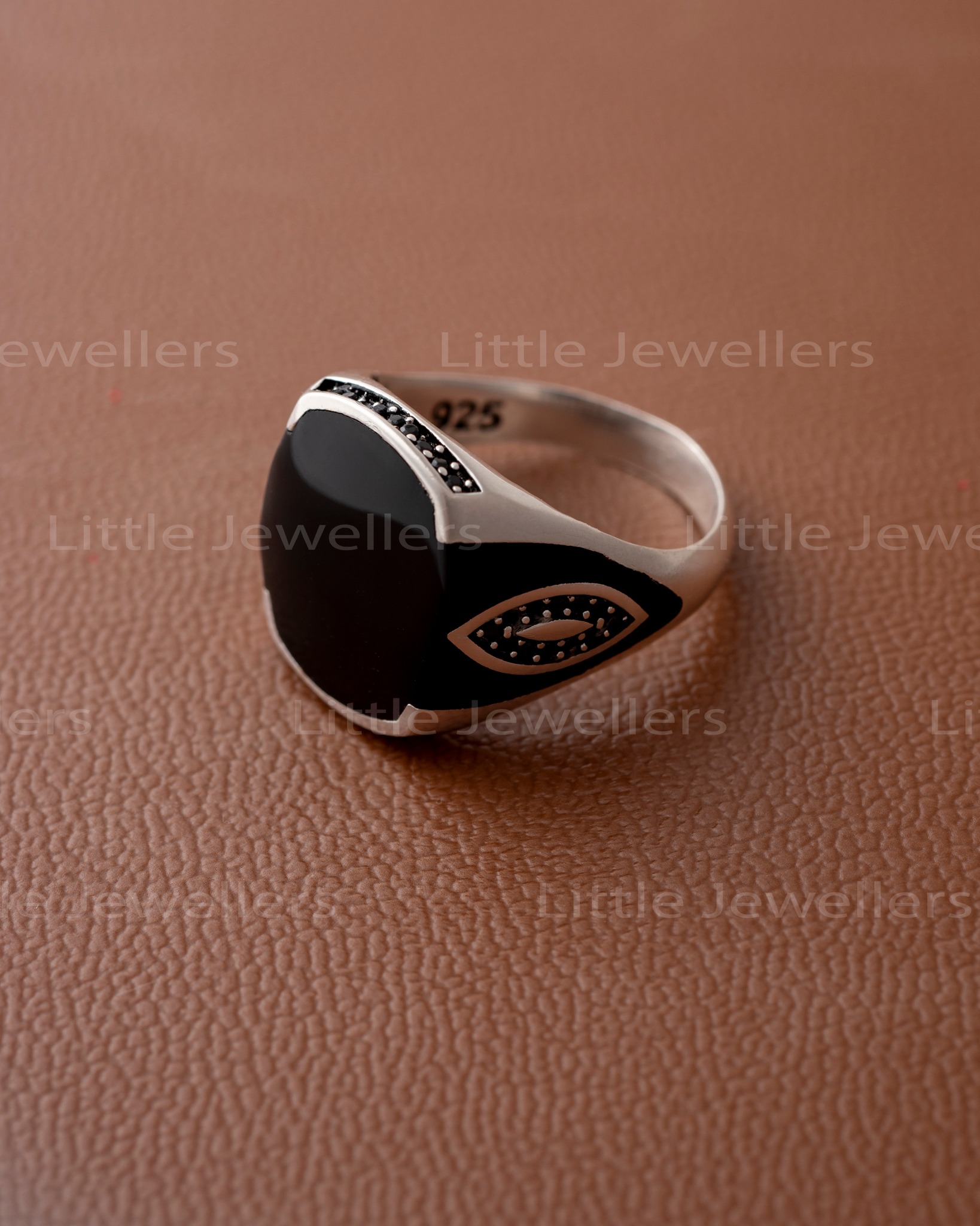 925 Sterling Silver Men’s Ring Kenya | Black Zirconia